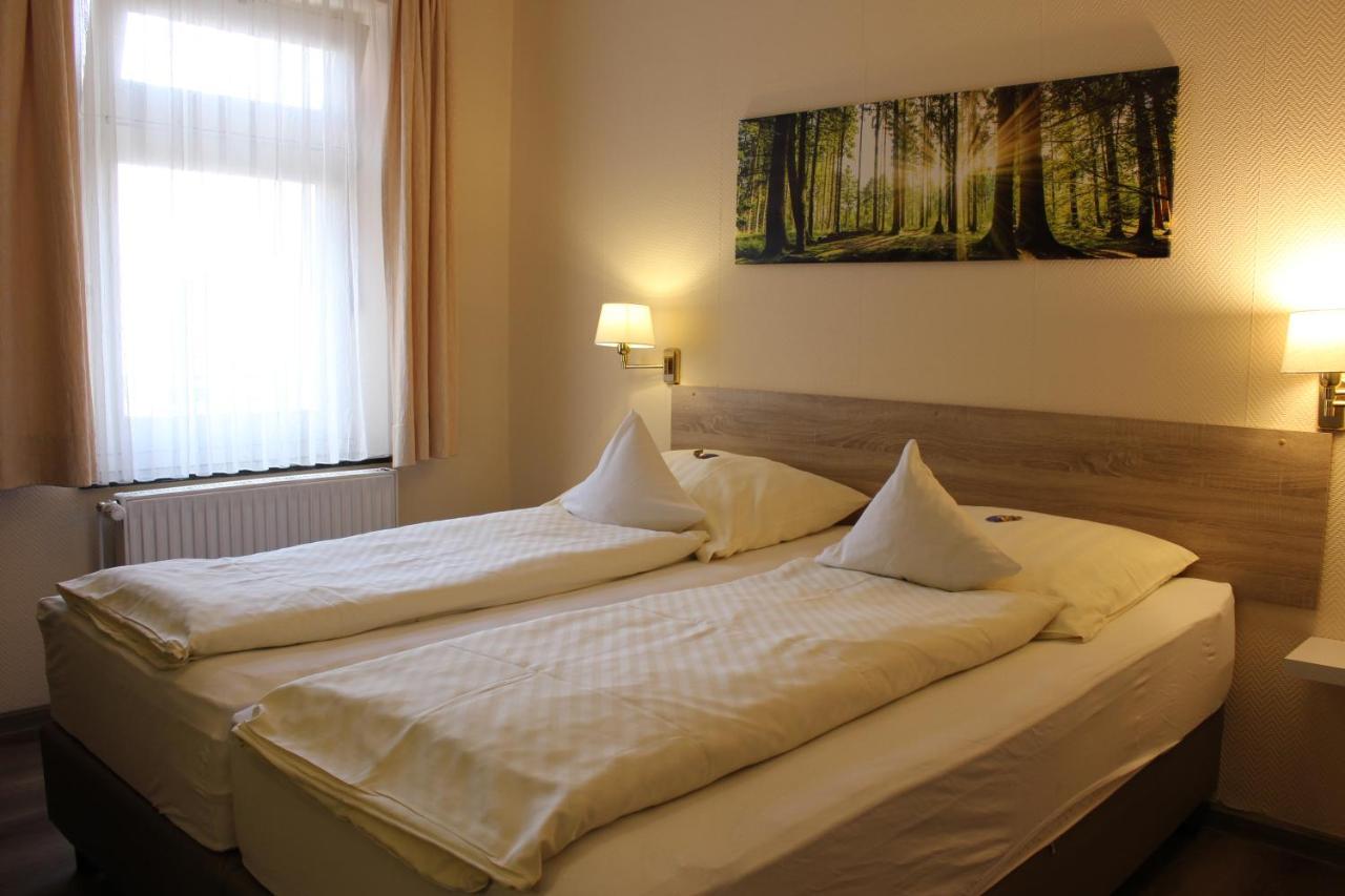 Hotel Schloemer 클로펜부르크 외부 사진