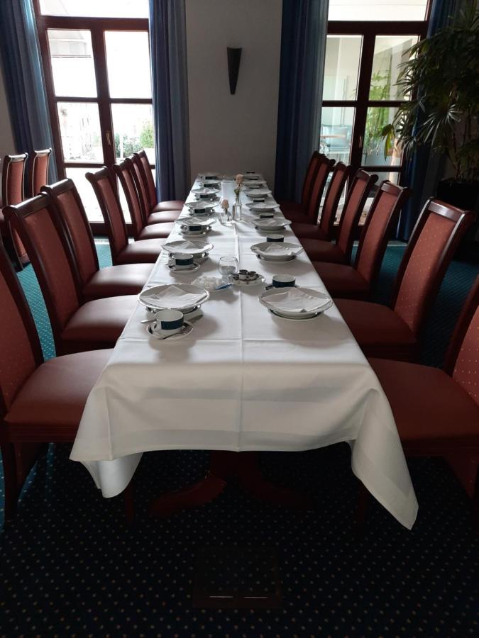 Hotel Schloemer 클로펜부르크 외부 사진