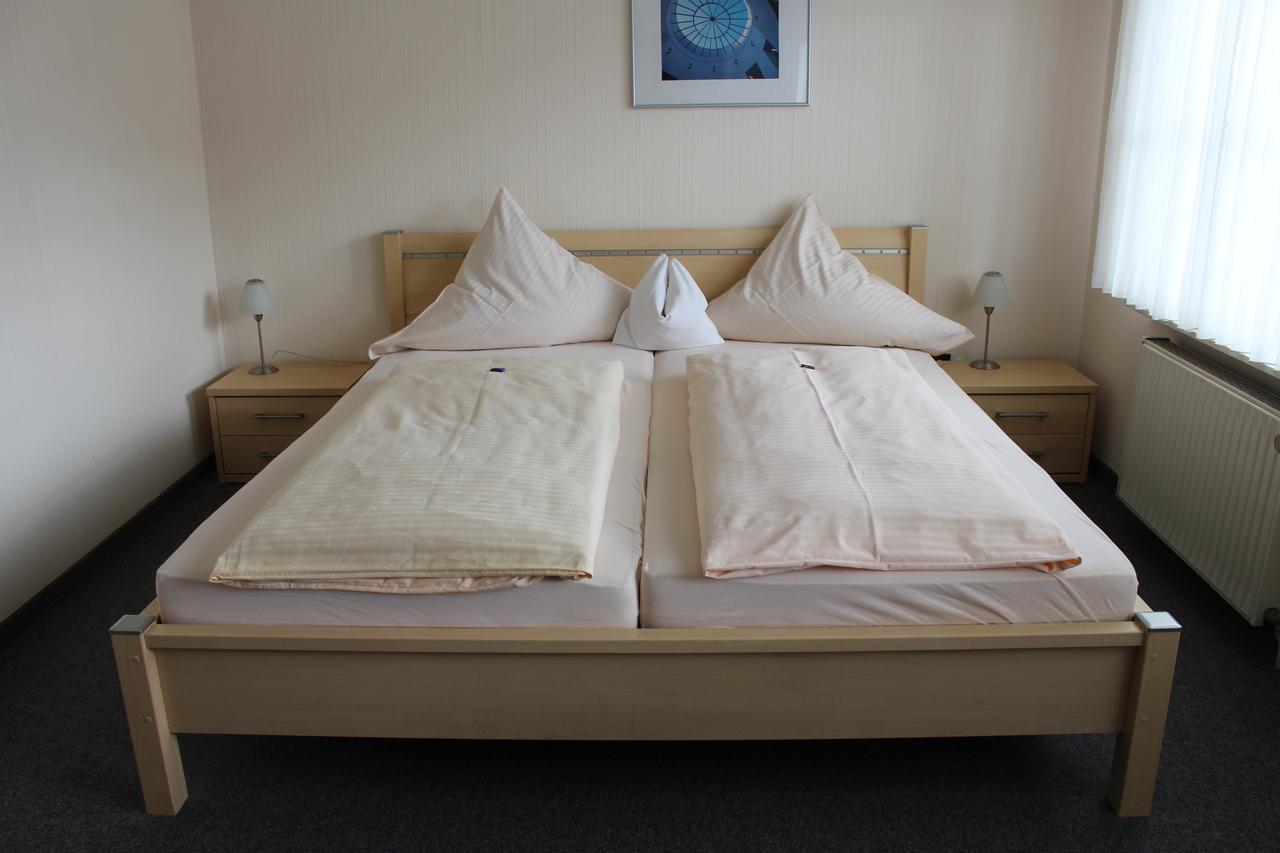 Hotel Schloemer 클로펜부르크 외부 사진